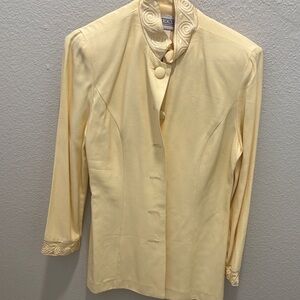Elegant vintage light yellow Blazer with Embroidered Collar pant set